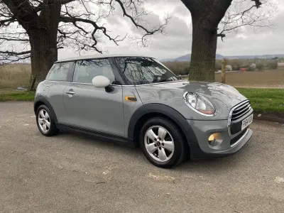 Used Mini ONE Hatch 102 HP (75 kW) 2014 Grey Hatchback