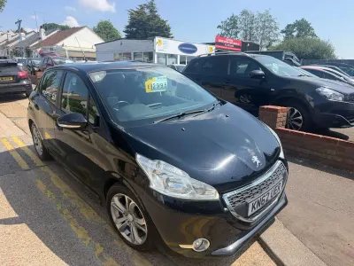 Used Peugeot 208 Active 82 HP (60 kW) 2012 Black Hatchback