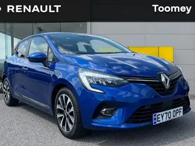 Used Renault Clio Iconic 101 HP (74 kW) 2020 Blue Hatchback