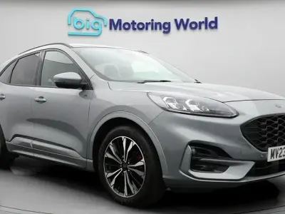 Used Ford Kuga ST-Line X 190 HP (139 kW) 2023 Silver SUV