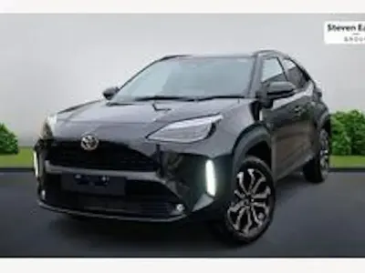 New Toyota Yaris Hybrid Design 116 HP (85 kW) 2026 Estate