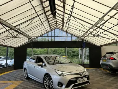 Used Toyota Avensis 2017 Silver Sedan