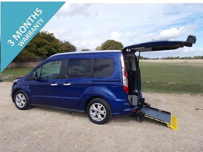 Used Ford Tourneo 2015 Blue MPV