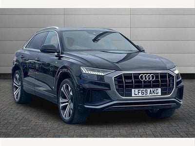 Used Audi Q8 S-Line 286 HP (210 kW) 2019 Black SUV