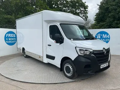 Used Renault Master Business 145 HP (106 kW) 2024 White MPV