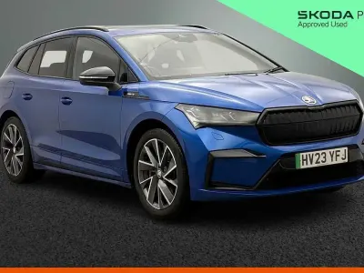 Used Skoda Enyaq iV SportLine 143 kW (195 HP) 2023 Race blue metallic SUV