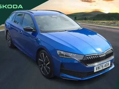 Used Skoda Octavia SportLine 147 HP (108 kW) 2025 Blue Estate