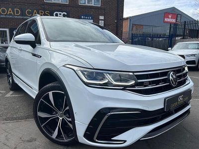 Używany VW Tiguan R-line 150 KM (110 kW) 2023 Biały SUV