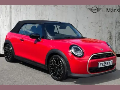 Used Mini Cooper Cabriolet Exclusive 200 HP (147 kW) 2025 Red Cabriolet