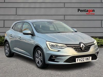 Used Renault Mégane IV Iconic 160 HP (117 kW) 2022 Renault id metallic  baltic g Hatchback