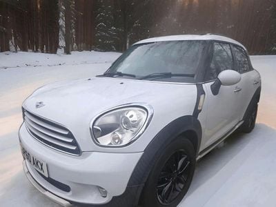 Used Mini Cooper D 2010 White Hatchback