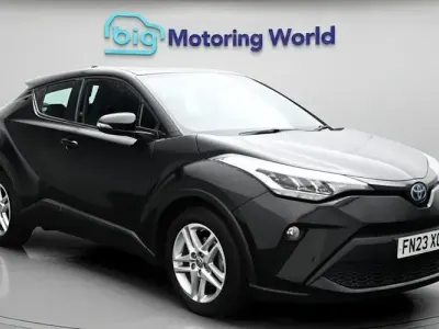 Second-hand Toyota C-HR 122 CP (89 kW) 2023 SUV