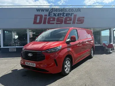 Used Ford Transit Custom Limited 134 HP (98 kW) 2024 Artisan red (metallic colour) Van