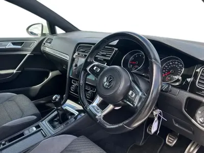 Used VW Golf VII R-line Edition 150 HP (110 kW) 2020 White Hatchback