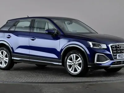 Usado Audi Q2 Sport 150 CV (110 kW) 2023 Azul SUV