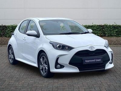 Used Toyota Yaris Hybrid 2024 White Hatchback