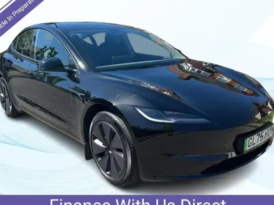 Używany Tesla Model 3 Long Range RWD 11 kW (15 KM) 2025 Sedan/Limuzyna