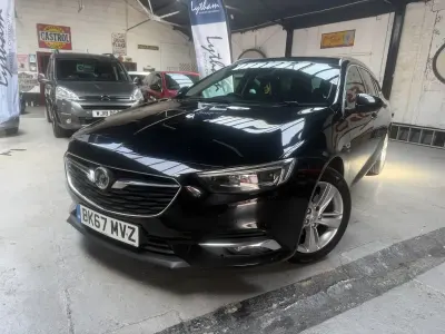 Used Vauxhall Insignia Elite 110 HP (80 kW) 2017 Black Estate