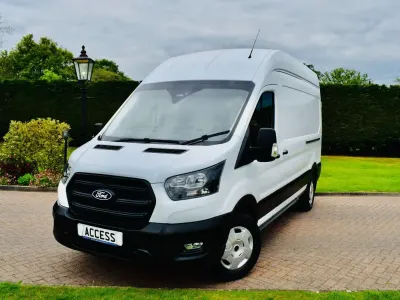 Used Ford Transit Trend 165 HP (121 kW) 2024 White Van