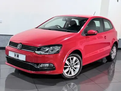 Used VW Polo SE 75 HP (55 kW) 2015 Red Hatchback