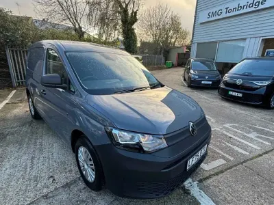 Novo VW Caddy Business 102 HP (75 kW) 2025 Cinzento Monovolume
