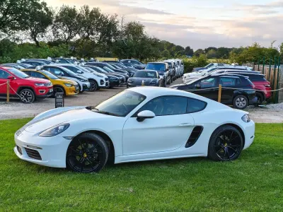 Used Porsche Cayman