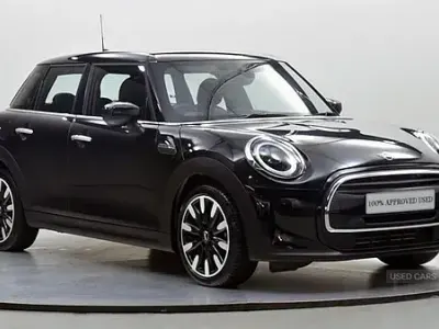 Used Mini Cooper Exclusive 134 HP (98 kW) 2024 Black Hatchback