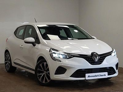 Used Renault Clio V Iconic 140 HP (102 kW) 2022 White Hatchback