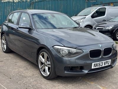 BMW 114