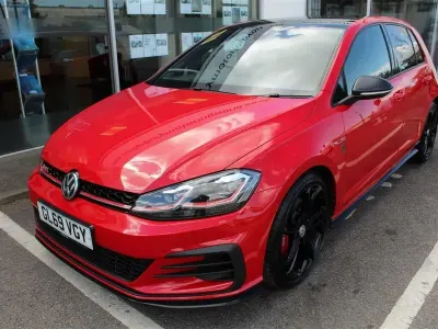 Używany VW Golf VII GTI 2019 Czerwony Hatchback
