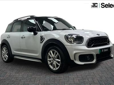 Used Mini Cooper S Countryman Sport 188 HP (138 kW) 2019 White SUV