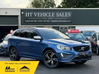 Used Volvo XC60 R-Design 220 HP (161 kW) 2017 Blue SUV
