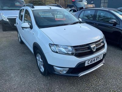 Begagnad Dacia Sandero Stepway Ambiance 2014 Vit Halvkombi