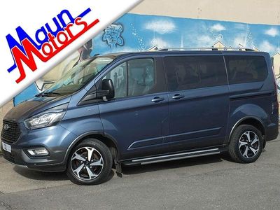 Usado Ford Tourneo Active 185 HP (136 kW) 2022 Azul Monovolume