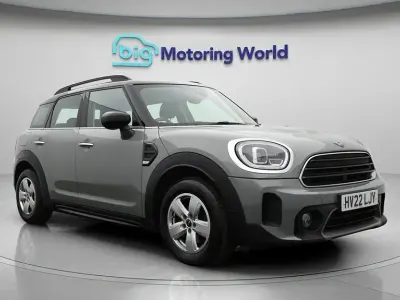 Używany Mini Cooper Countryman Classic 136 KM (100 kW) 2022 Szary SUV