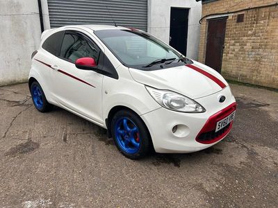 Used Ford Ka 69 HP (50 kW) 2010 White Hatchback