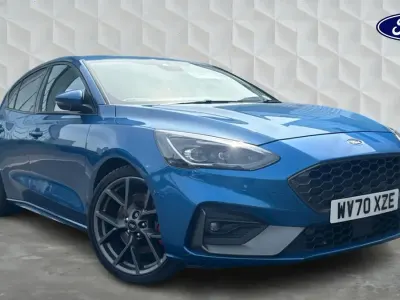 Used Ford Focus ST 280 HP (205 kW) 2020 Blue Hatchback