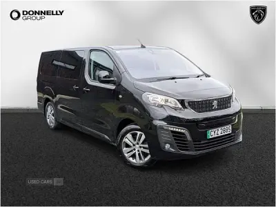 Second-hand Peugeot e-Traveller Business-Line 100 kW (136 CP) 2023 Negru Monovolum
