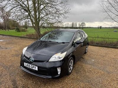 Used Toyota Prius 122 HP (89 kW) 2019 Black Hatchback