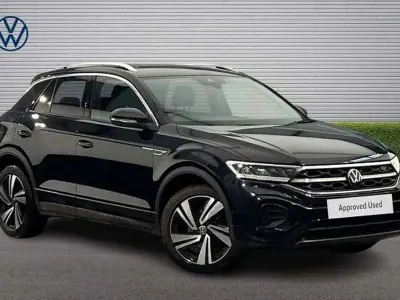 Usado VW T-Roc 150 HP (110 kW) 2023 SUV