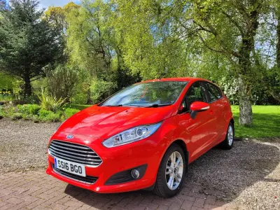 Used Ford Fiesta Zetec 2016 Red Hatchback