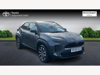 Used Toyota Yaris Hybrid Design 116 HP (85 kW) 2025 Grey Hatchback