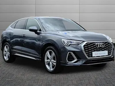 Begagnad Audi Q3 S-Line 150 HK (110 kW) 2021 Grå SUV