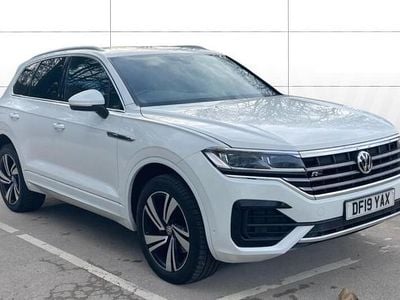 Used VW Touareg R-line 286 HP (210 kW) 2019 White SUV