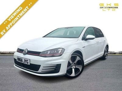Używany VW Golf VII GTI 220 KM (161 kW) 2016 Biały Hatchback
