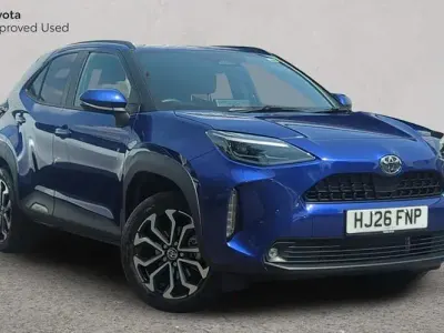 Used Toyota Yaris Cross Design 116 HP (85 kW) 2026 Blue SUV
