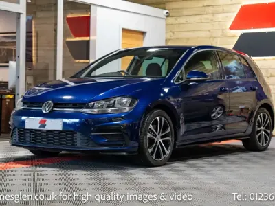 Usado VW Golf VII R-line 150 HP (110 kW) 2019 Azul Citadino