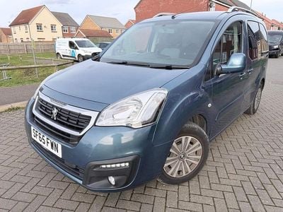 Used Peugeot Partner Tepee Active 98 HP (72 kW) 2015 Blue MPV