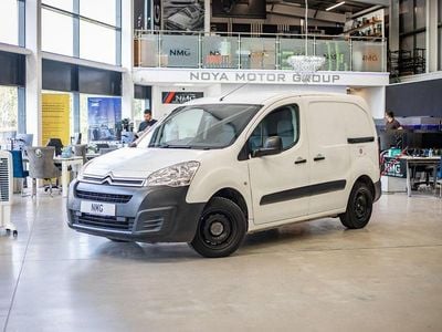 Used Citroën Berlingo 75 HP (55 kW) 2017 White MPV