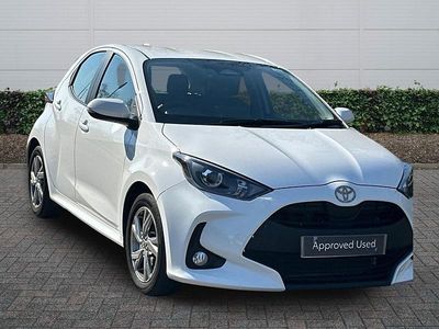 Second-hand Toyota Yaris Hybrid 2024 Alb Hatchback